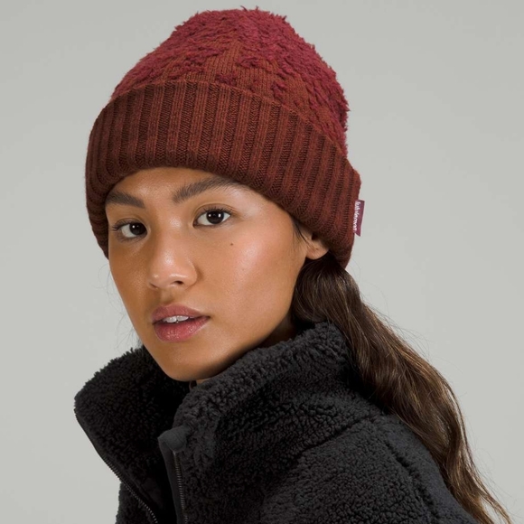 lululemon athletica Accessories - NWT Lululemon Ombre Knit Textured Beanie O/S (Red Merlot)